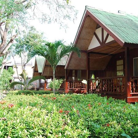 Rose Garden Samui Bungalows Lamai Beach  Zimmer foto